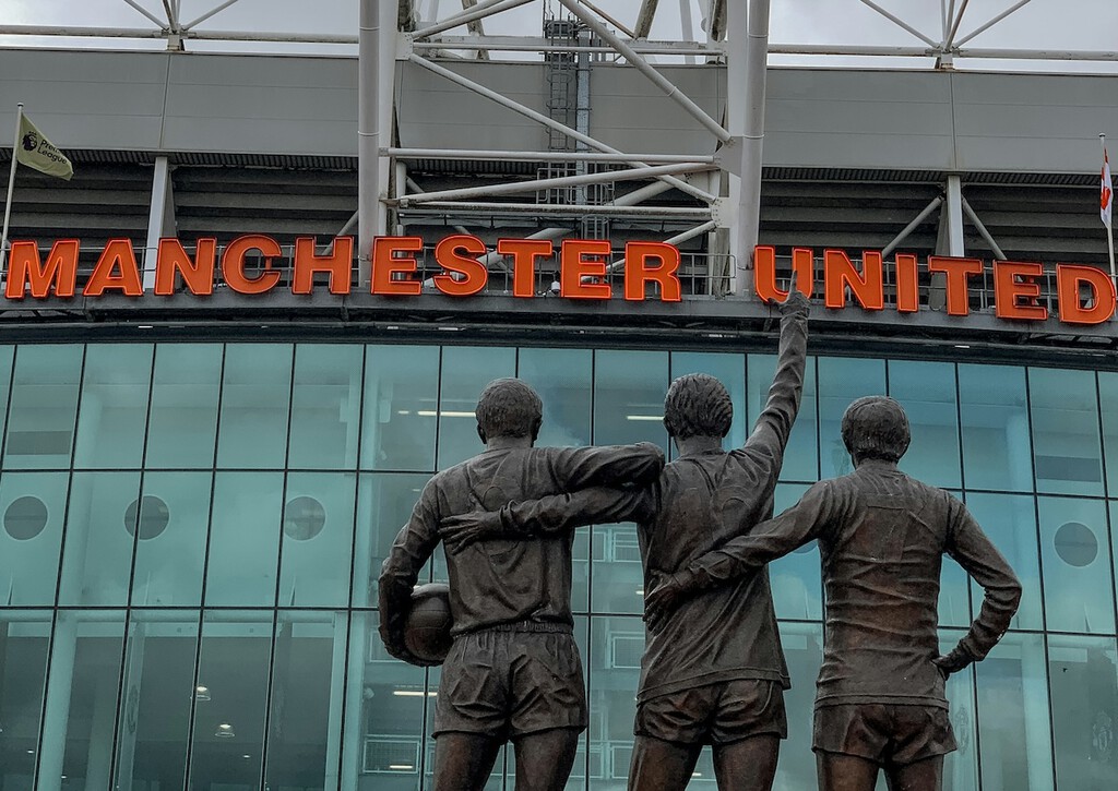 Tras despedir a 450 personas, el Manchester United descubrió que tenían a un intérprete cobrando más de 200.000 euros al año